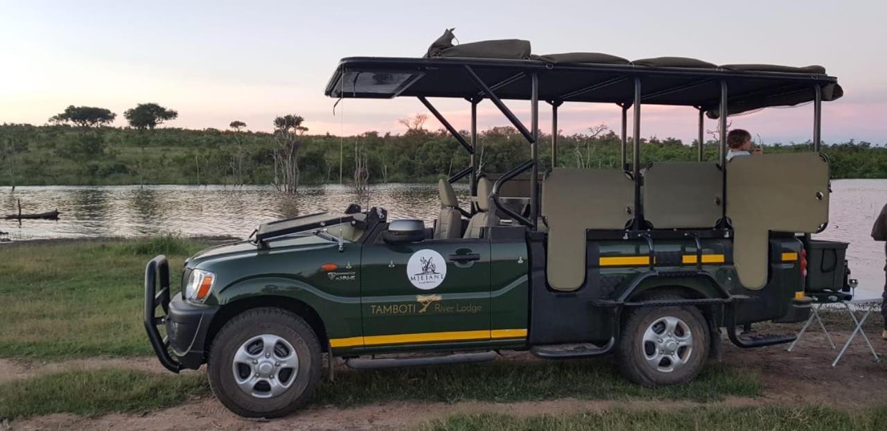 Tamboti River Lodge Hectorspruit Экстерьер фото