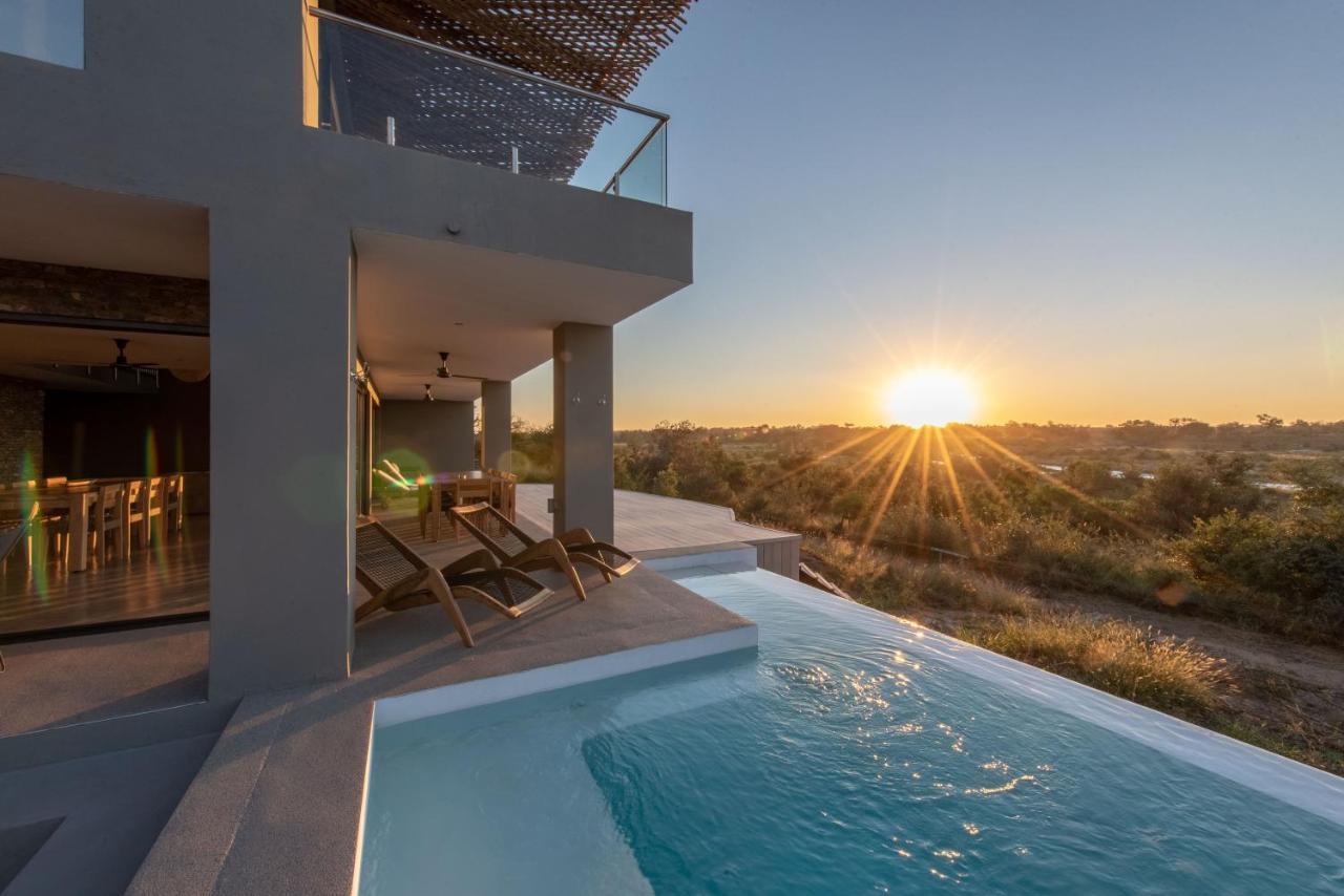 Tamboti River Lodge Hectorspruit Экстерьер фото