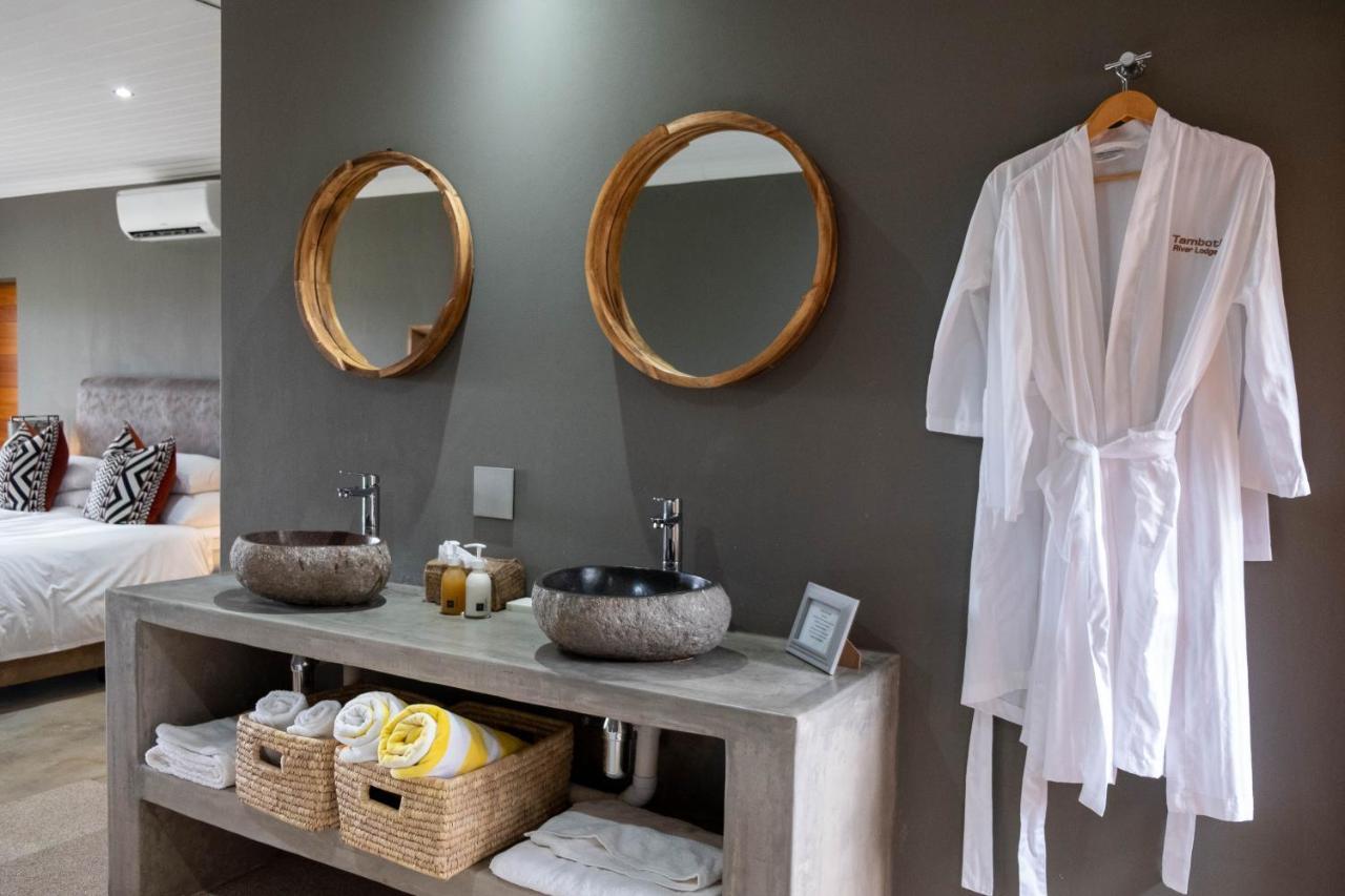 Tamboti River Lodge Hectorspruit Экстерьер фото